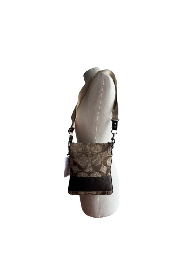 COACH - KITT TOP ZIP CROSSBODY - Image 5